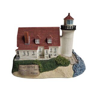 Harbour Lights 1998 Lighthouse Figurine #218 Point Betsie Michigan